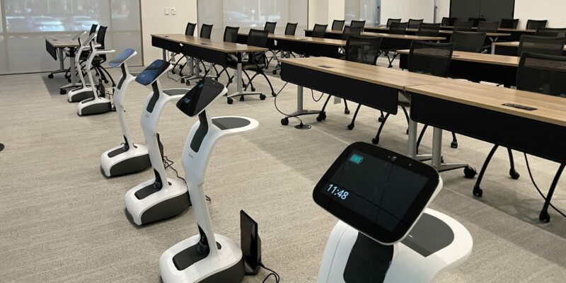 Personal Presence Robots used in the Classroom